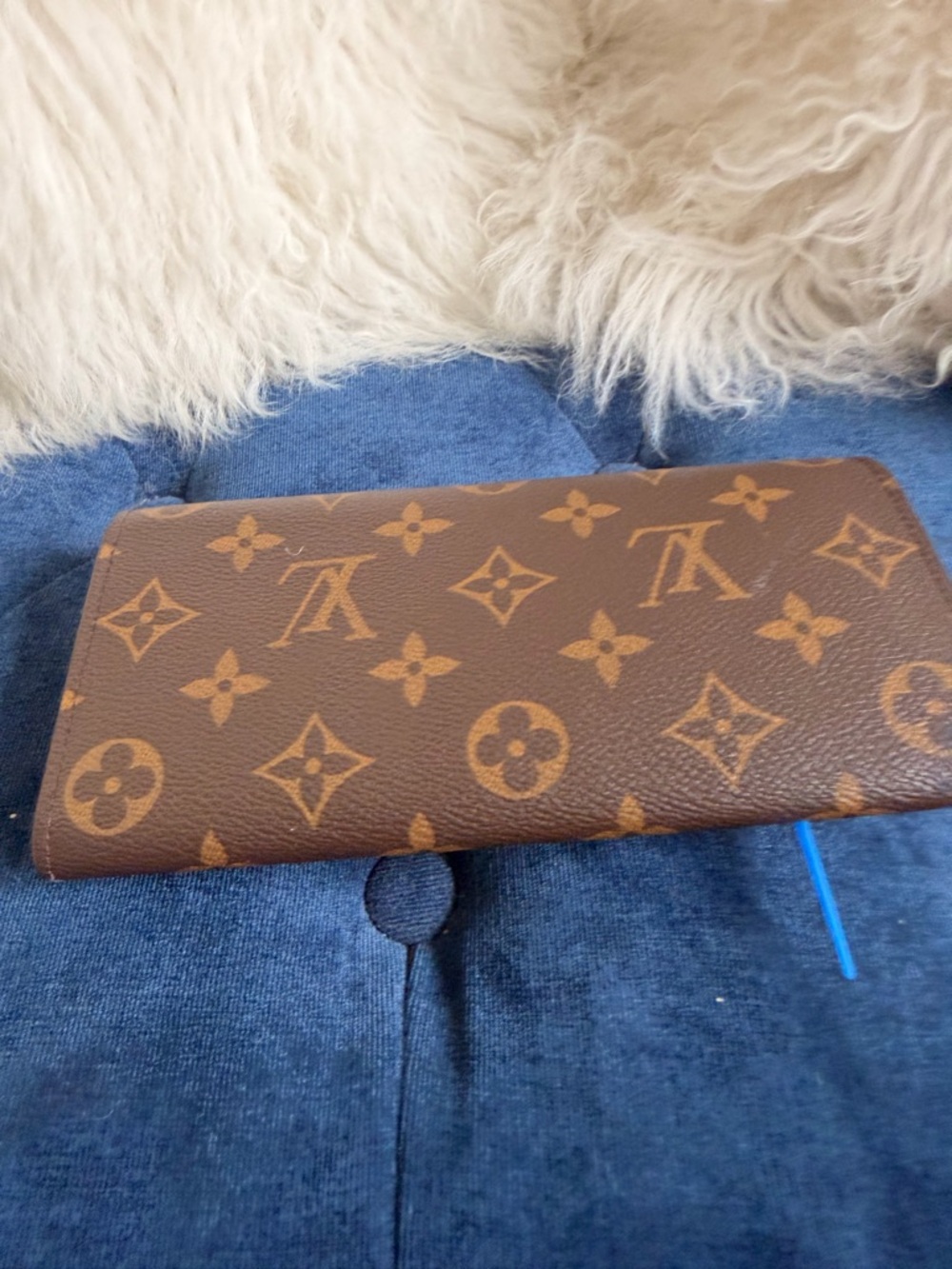 Louis Vuitton Monogram Canvas Continental Wallet with Red Snap - Picture 3 of 8